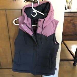 Women’s Patagonia Hooded Vest - Small